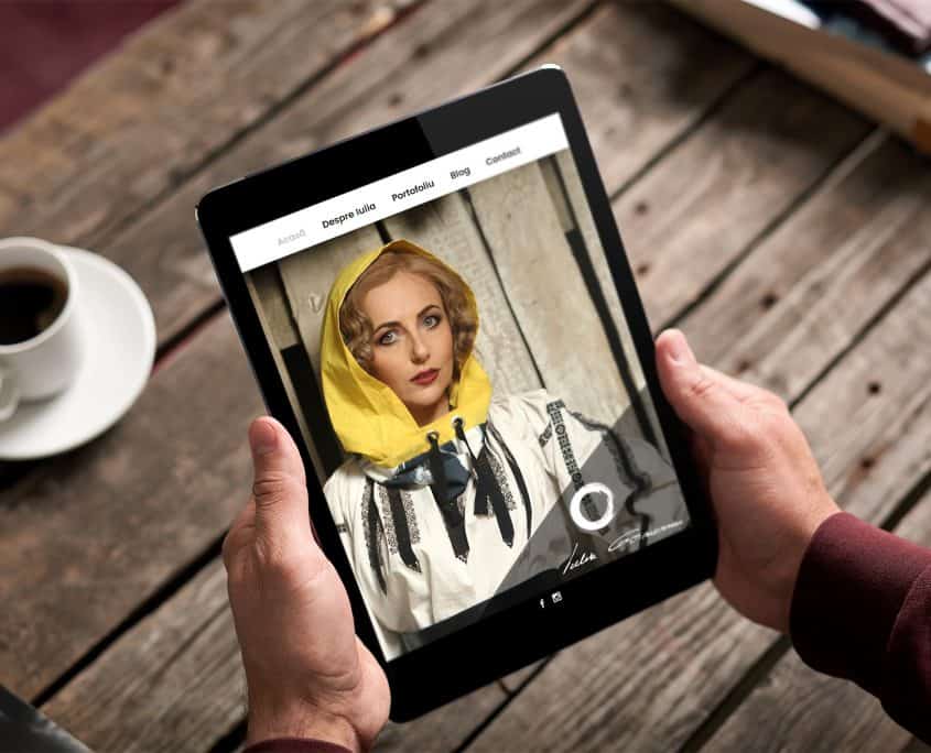 Iulia Gorneanu, Branding, Toud, Identité visuelle, site web, stratégie, stratégie de marque, marque personnelle, création de logo