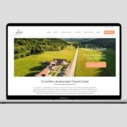 Pastel Chalet – création de site web, l'histoire d'une marque de tourisme roumaine
